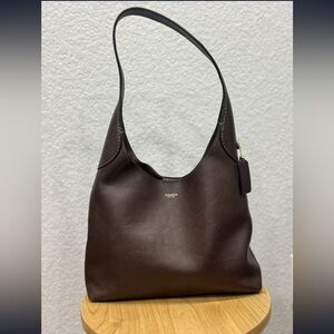 Brooklyn Shoulder Bag 28